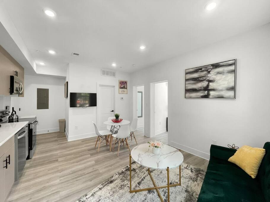 Classy Capitol Hill Apt, Steps From Dc Attraction Washington Exterior photo